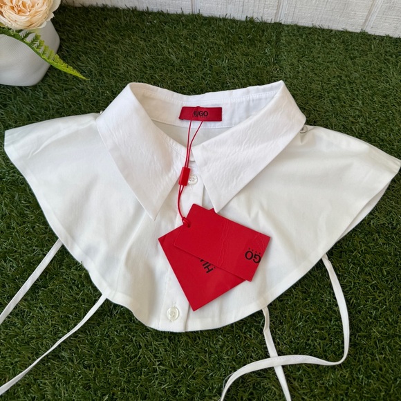 HUGO Tops - HUGO White Detachable Collar with Red Brand Tags Peter Pan Collar New with tags